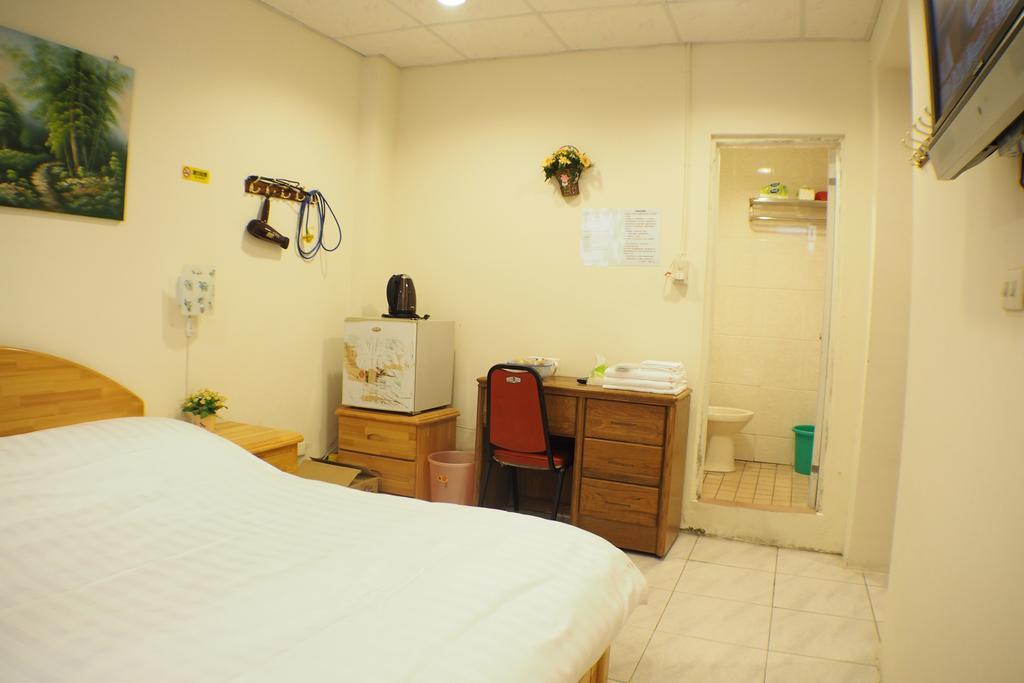 Sun Moon Star Hostel Budai エクステリア 写真