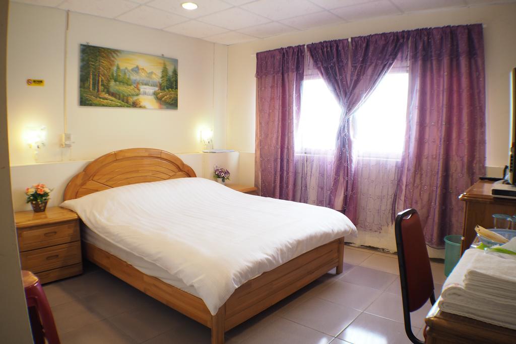 Sun Moon Star Hostel Budai エクステリア 写真
