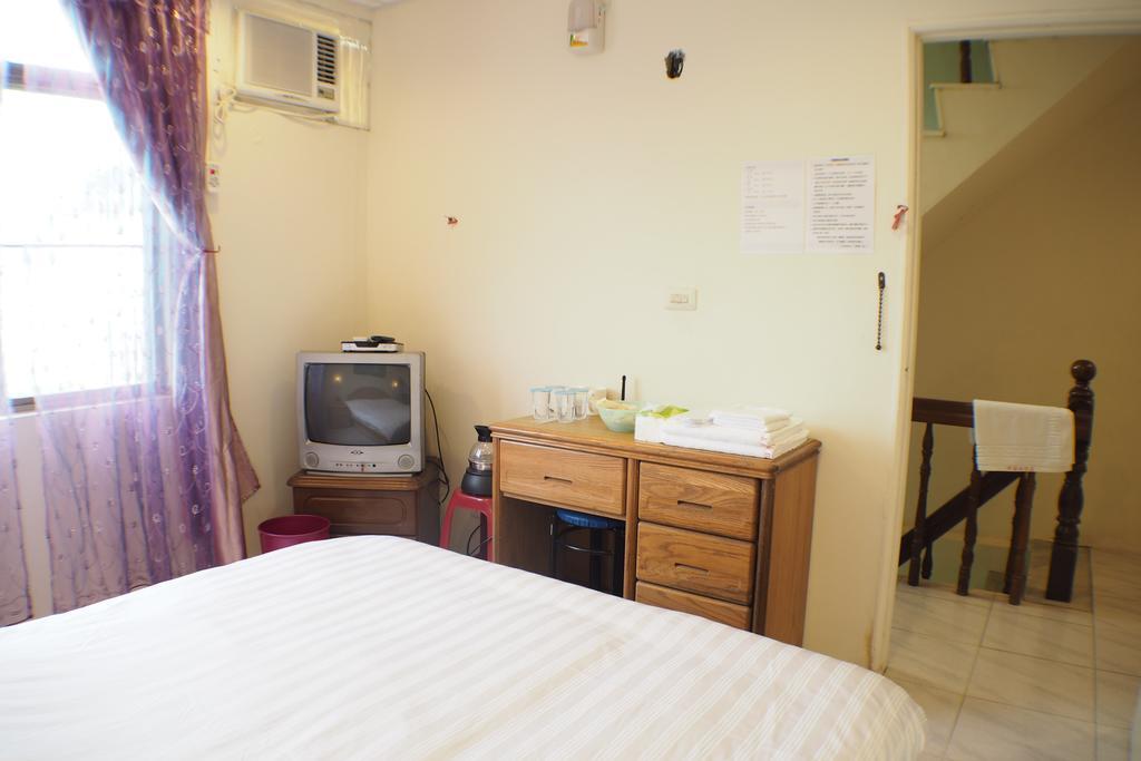 Sun Moon Star Hostel Budai エクステリア 写真
