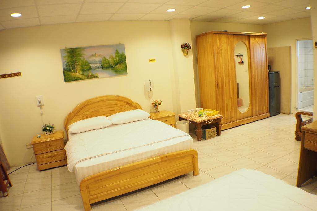Sun Moon Star Hostel Budai エクステリア 写真