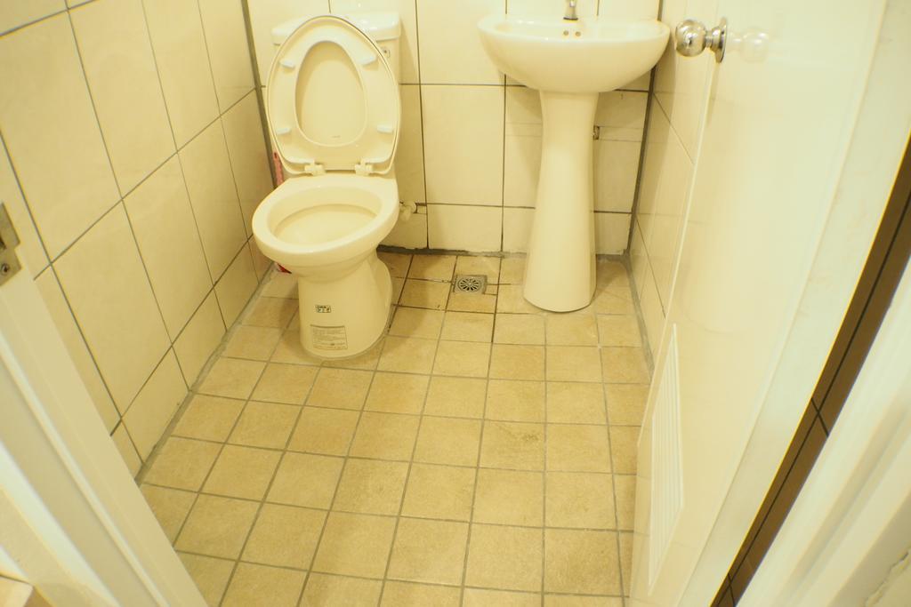 Sun Moon Star Hostel Budai エクステリア 写真