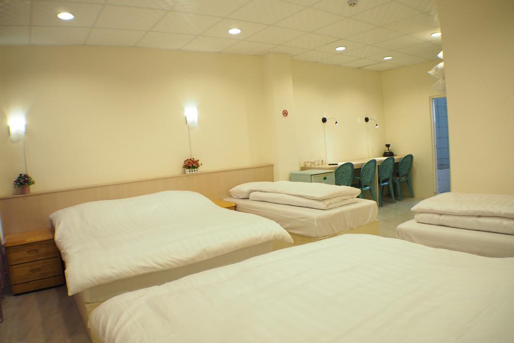 Sun Moon Star Hostel Budai エクステリア 写真