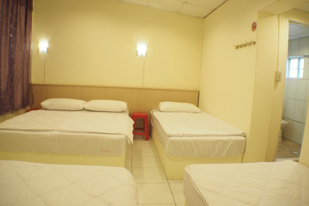 Sun Moon Star Hostel Budai エクステリア 写真