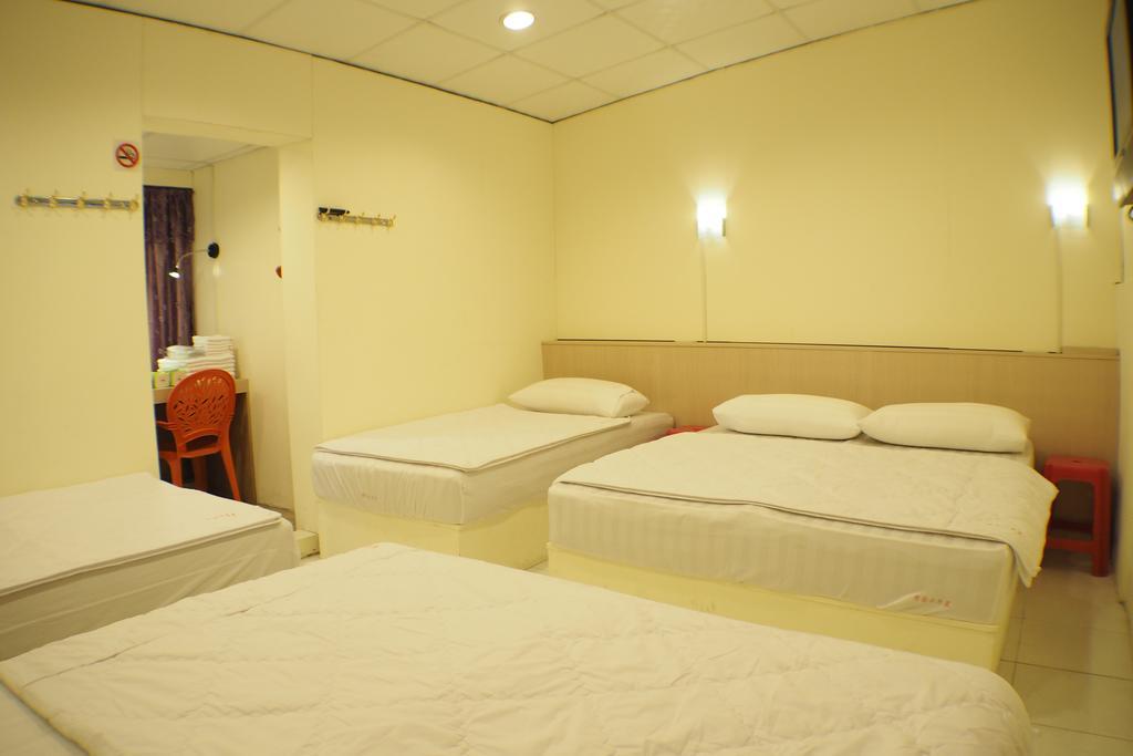 Sun Moon Star Hostel Budai エクステリア 写真